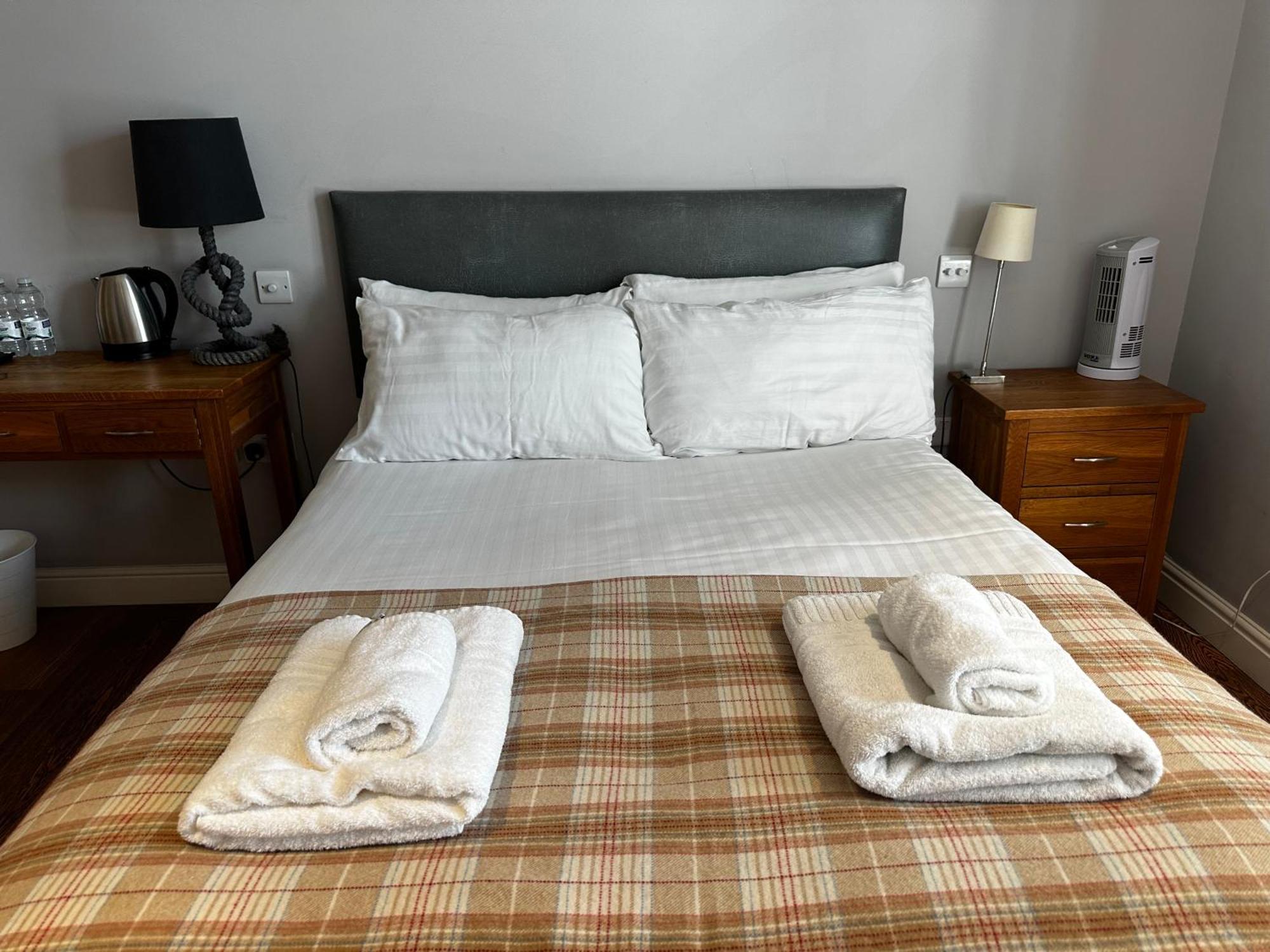 Castle Hotel Aberaeron Luaran gambar
